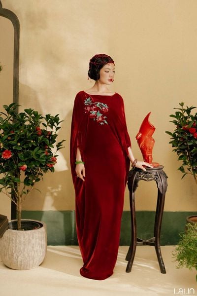  Đầm Nhung Đoan Tường 