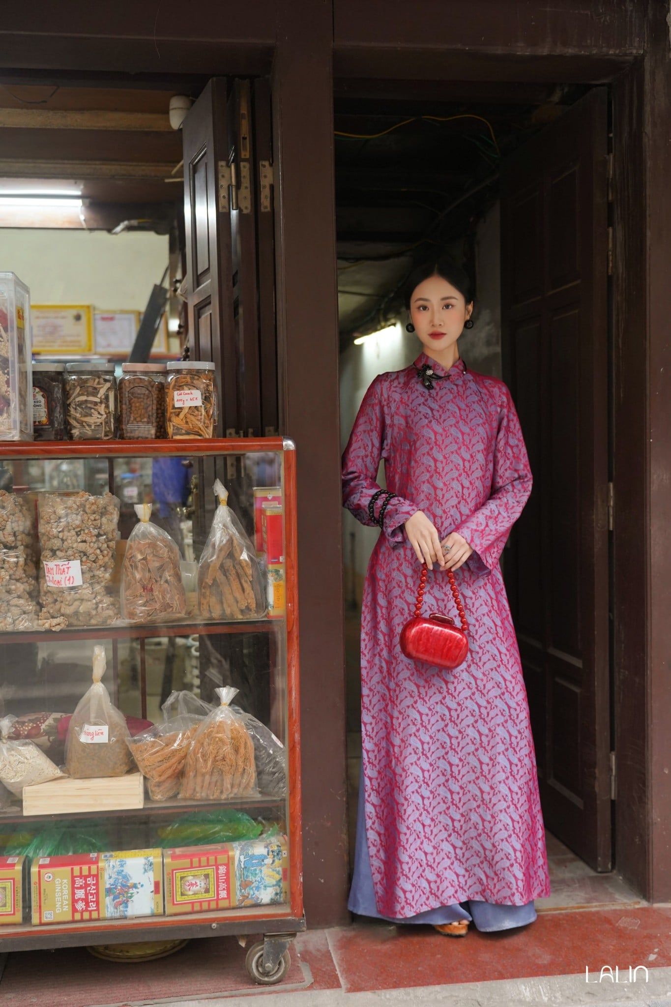 Áo Dài Tơ Tằm Châu Yên
