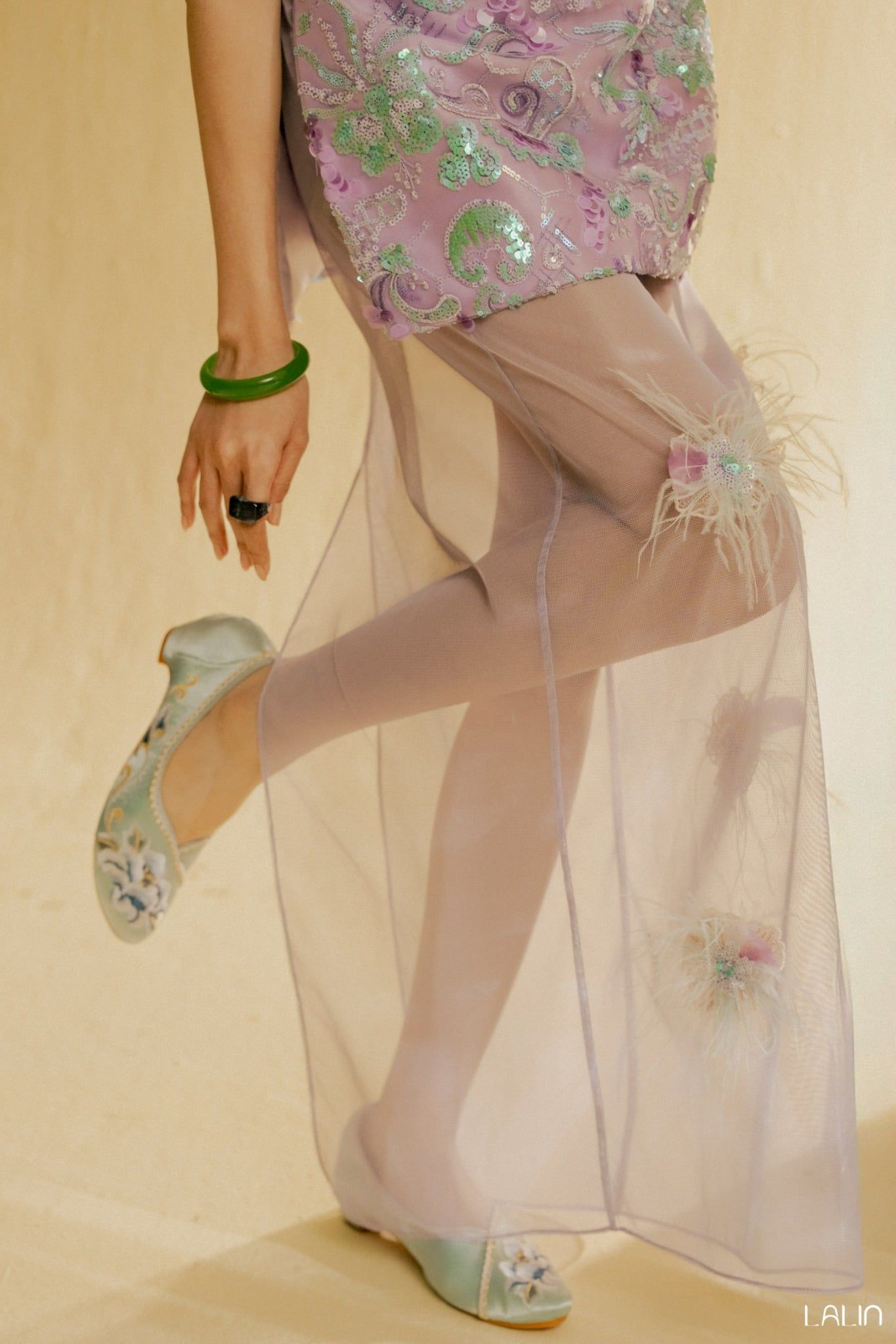 Set Áo Cổ Yếm Kim Sa Tường Vi