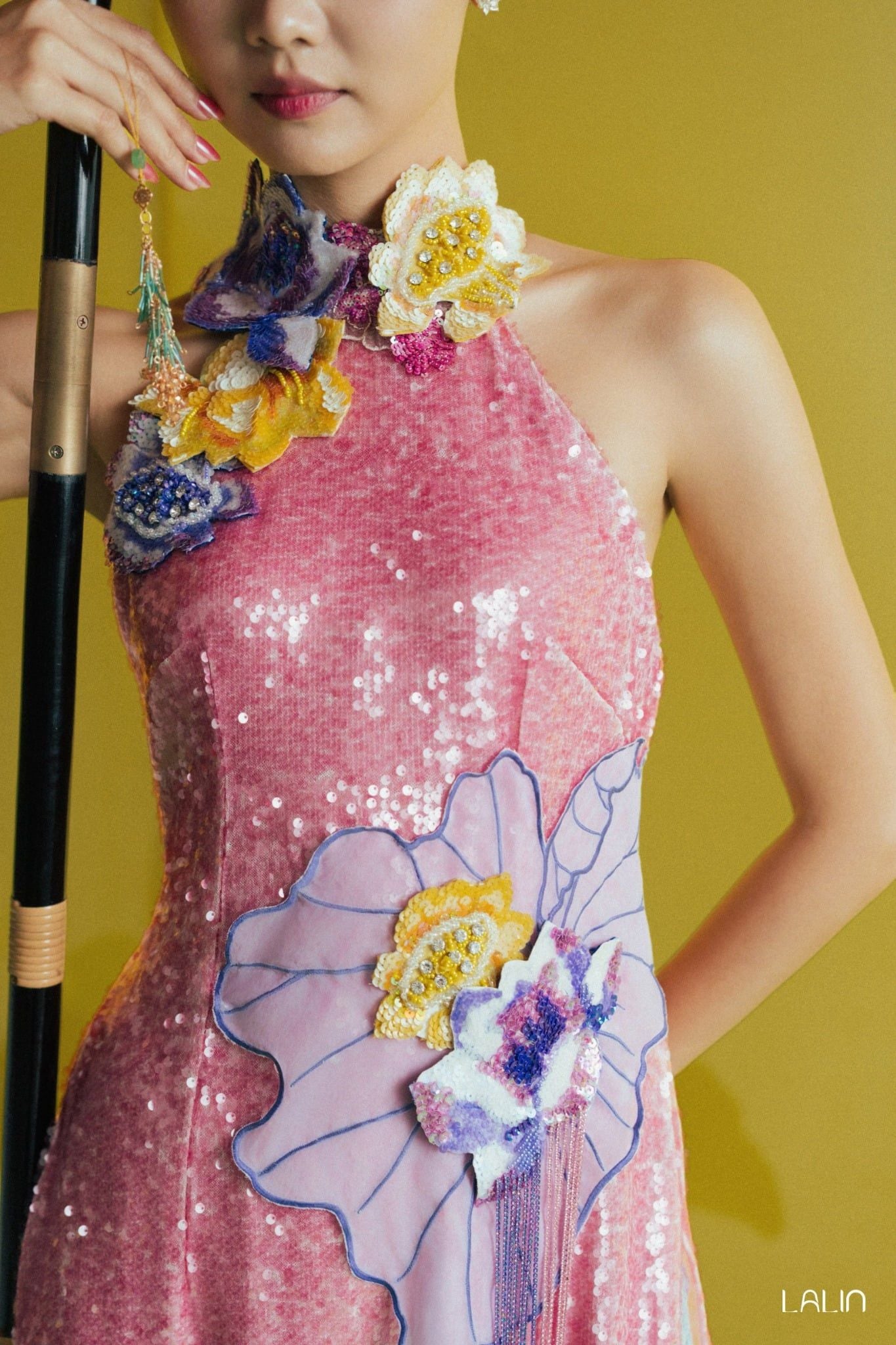 Áo Dài Kim Sa Đính Kết Tịnh Liên