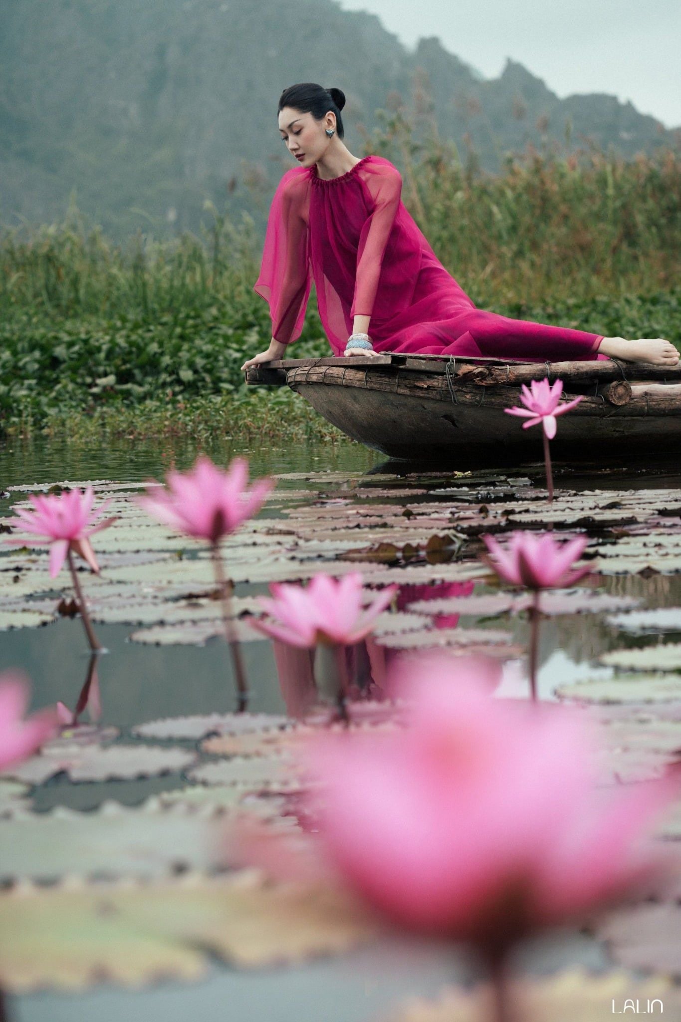 Đầm tơ Thụy Hoa
