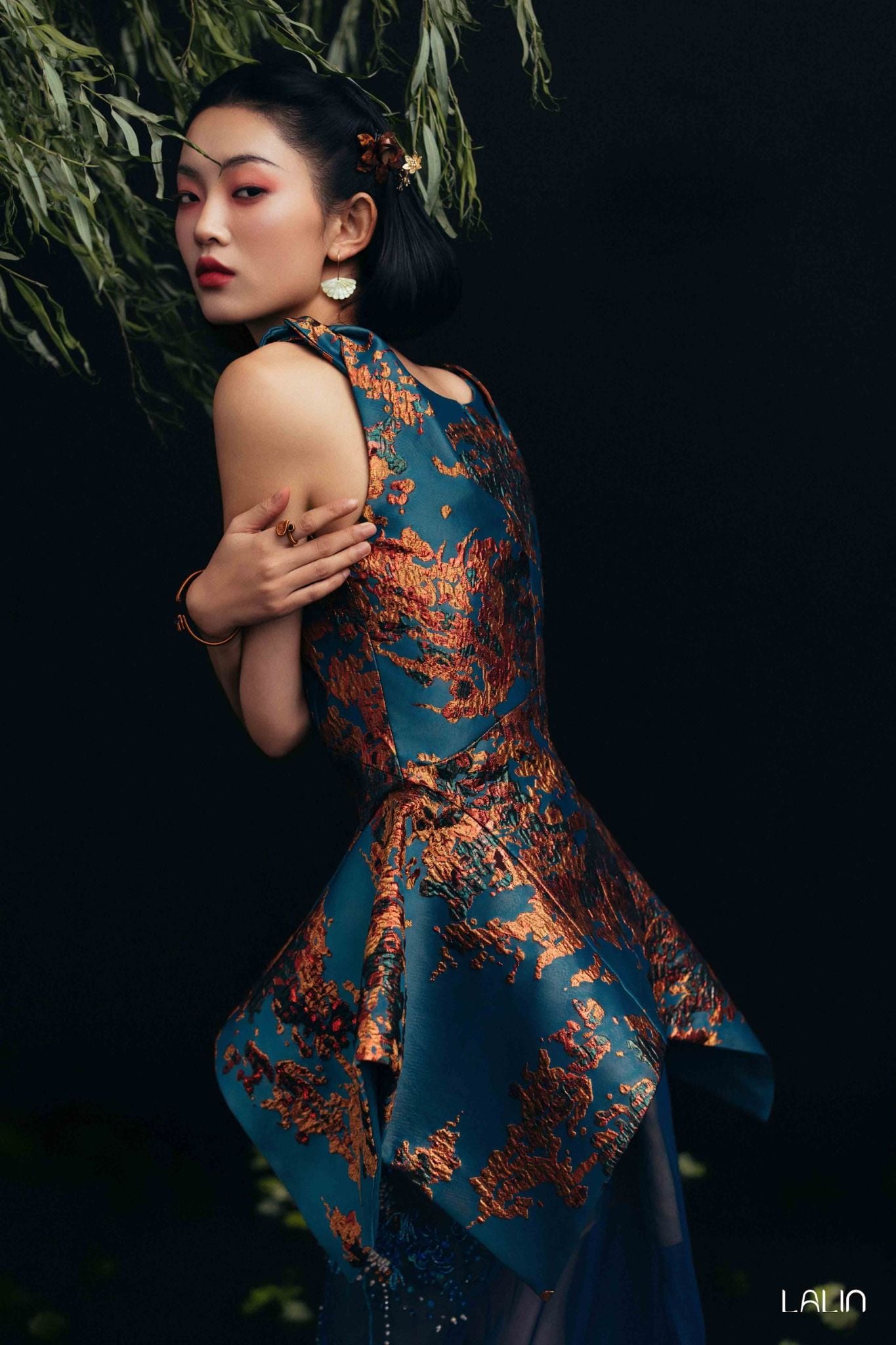 Áo Gấm Diệu Đình