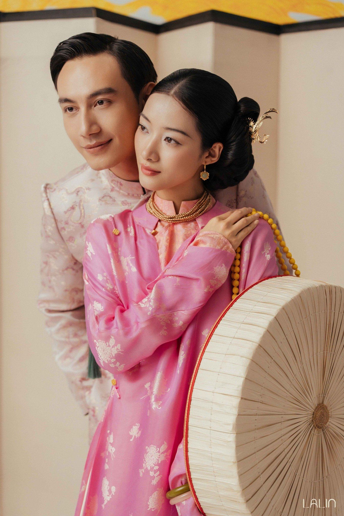 Áo Dài Tơ Tằm Cẩm Giao