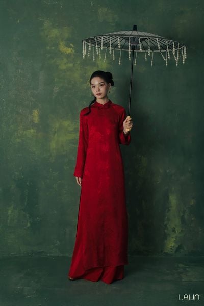  Áo Dài Tơ Tằm Giáng Kim 