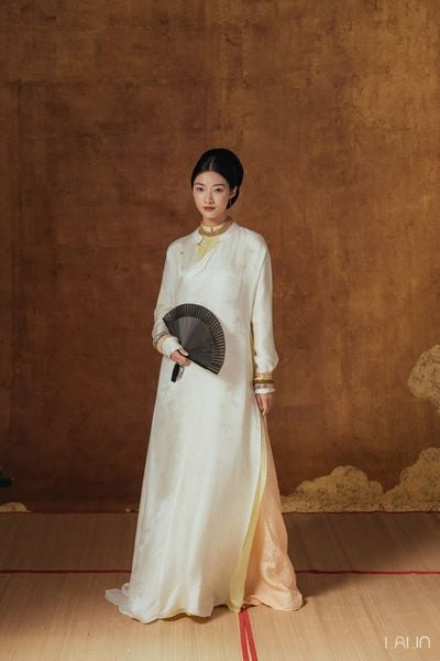  Áo Dài Tơ Tằm Nghi Giao 