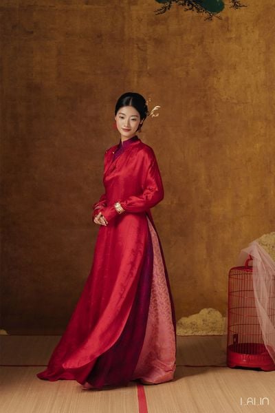  Áo Dài Tơ Tằm Thy Giao 