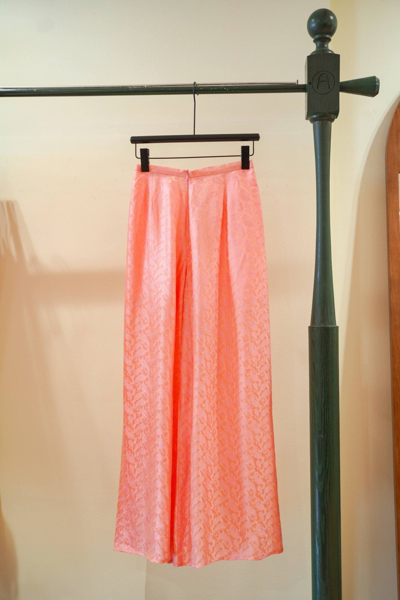 Quần Tơ Tằm Giao Thanh