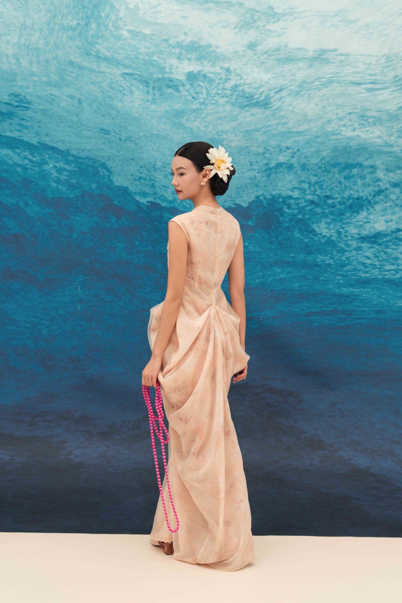 Đầm Tơ Liên Ảnh