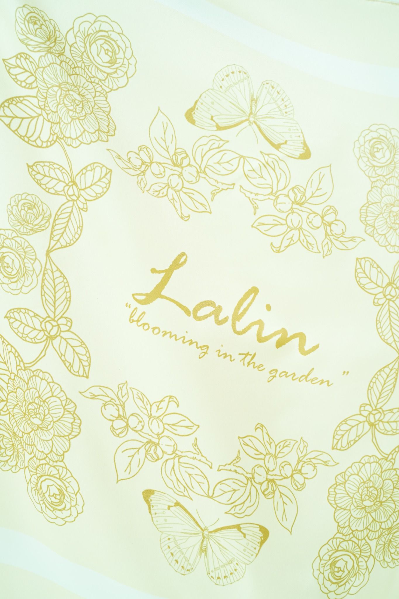 Khăn Lụa Lalin