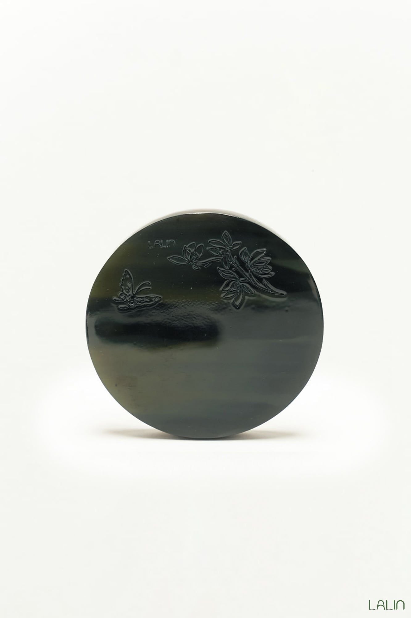 Gương Sừng Nguyệt Ảnh