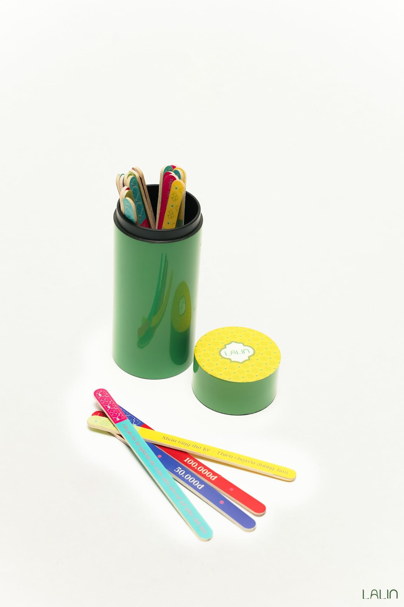 Hộp Quẻ Sơn Mài Tinh Tấn Khởi Niên