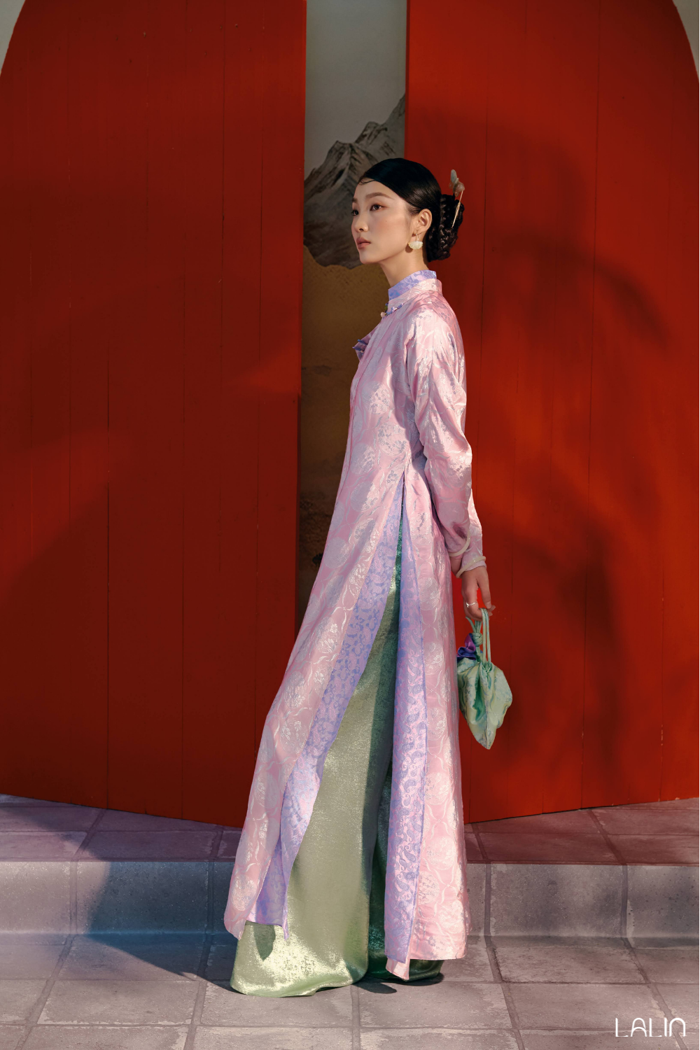 Áo Dài Tơ Tằm Giao Khuê