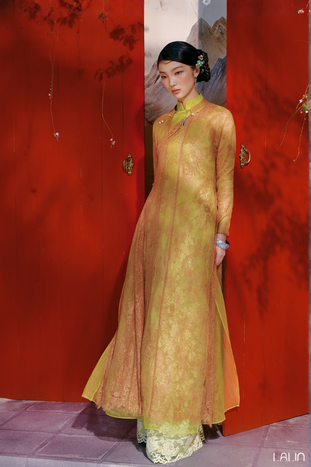 Áo Dài Ren Khuê Ánh