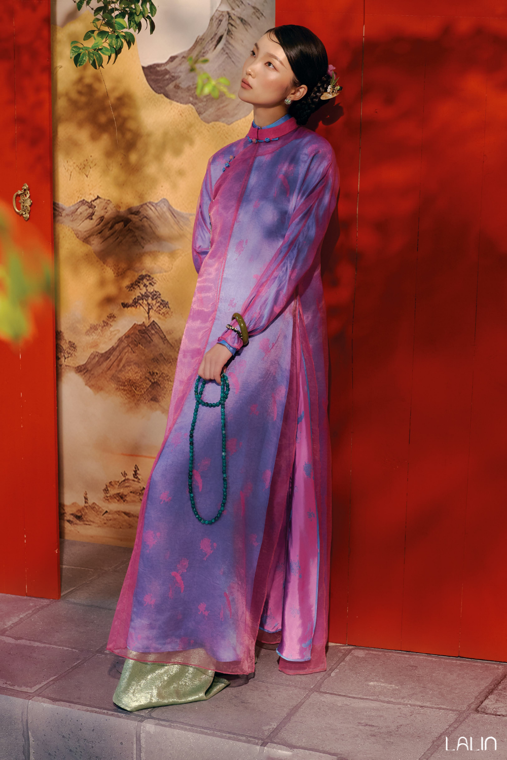 Áo Dài Tơ Khuê Uyển