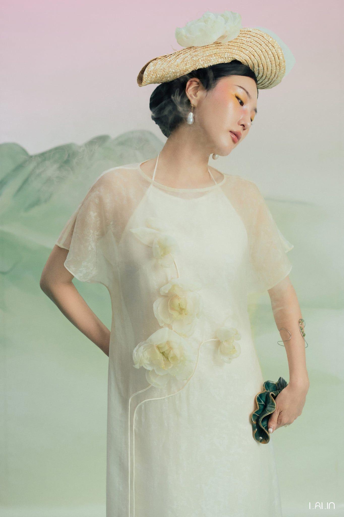 Đầm yếm tơ Liên Tâm