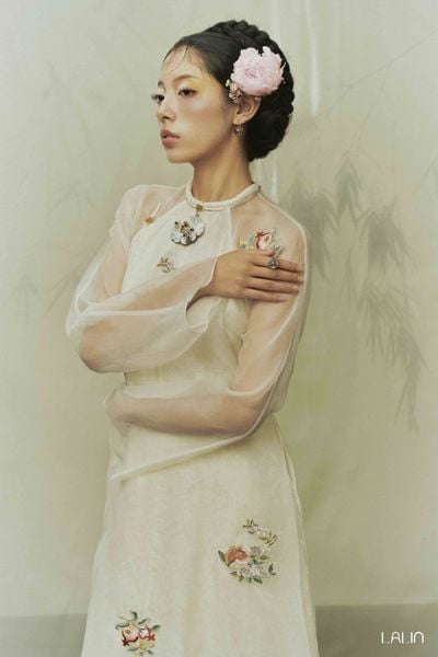  Áo Dài Tơ Tằm Yên Linh 