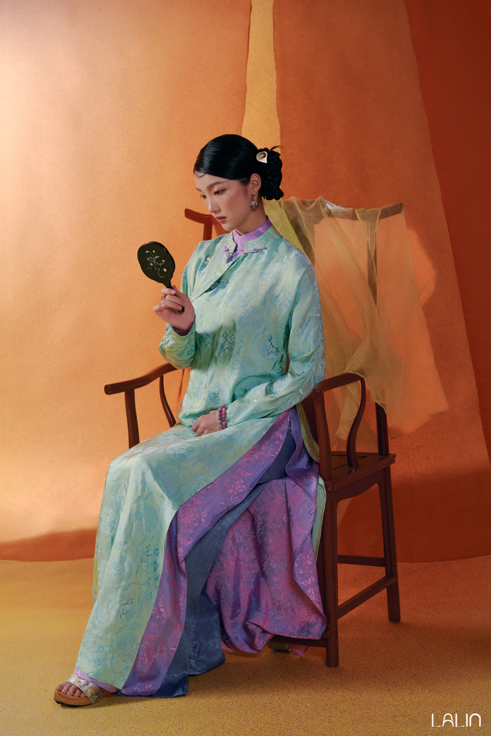 Áo Dài Tơ Tằm Trúc Khuê