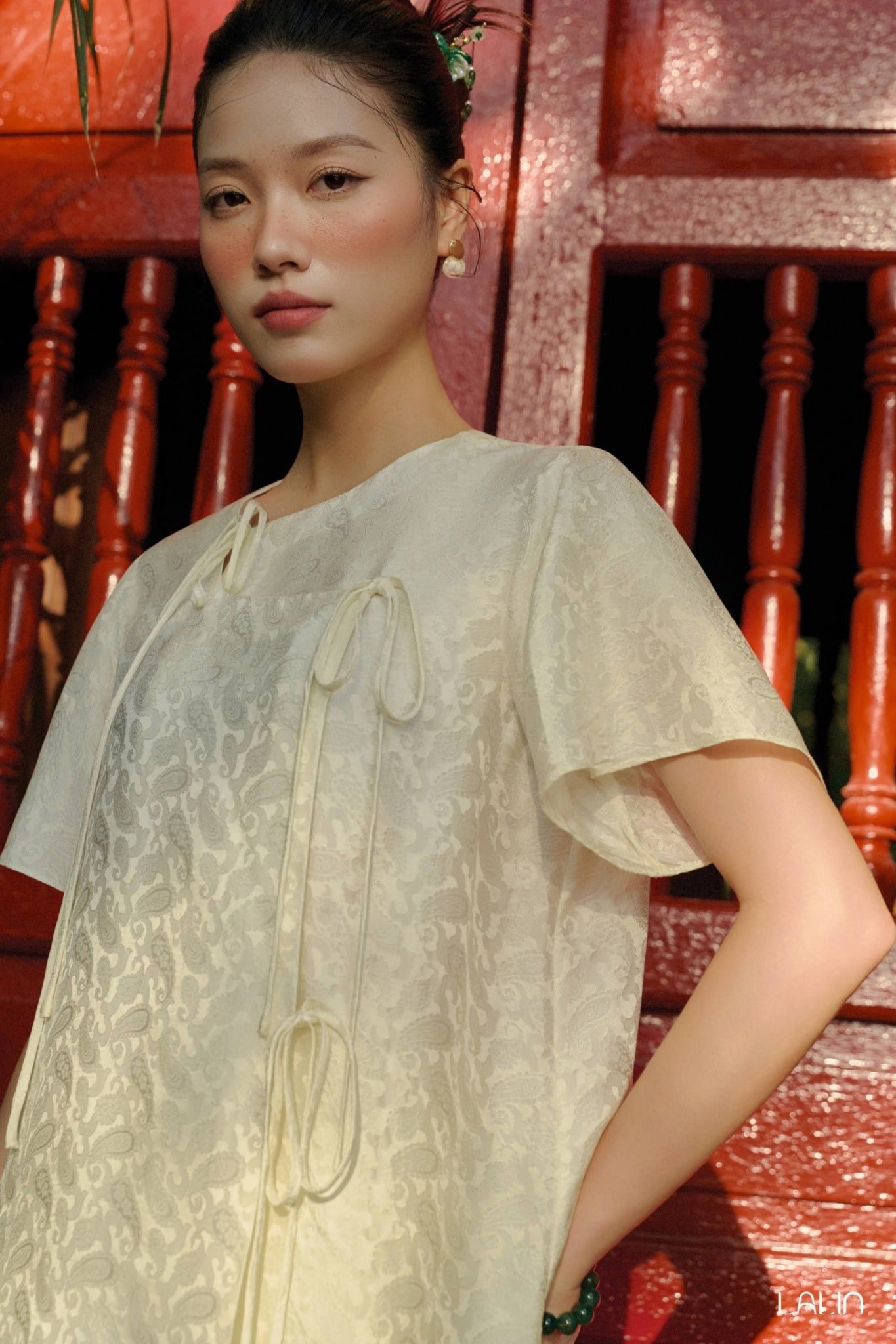 Áo Tơ Tằm Hạ Chi