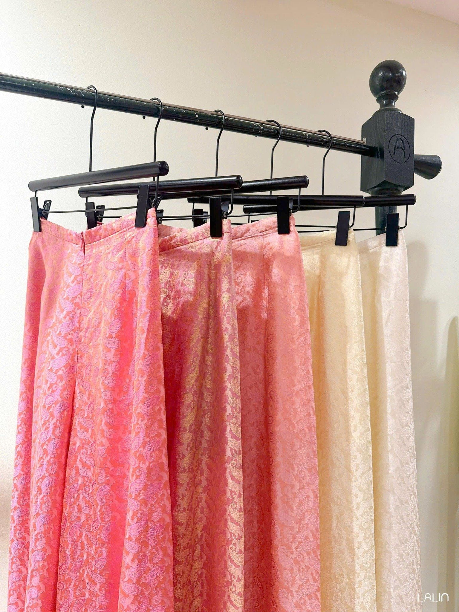 Quần Tơ Tằm Giao Thanh