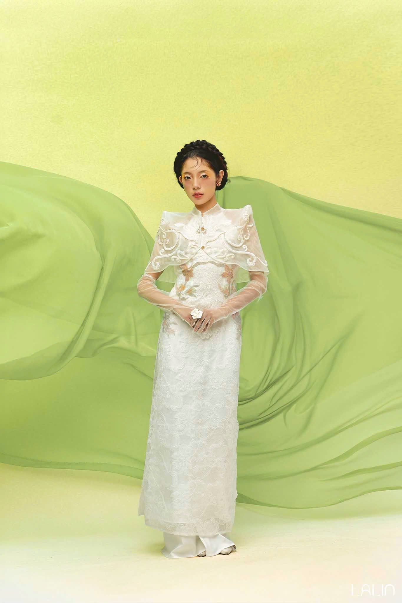 Áo Dài Đính Kết Yên Dao