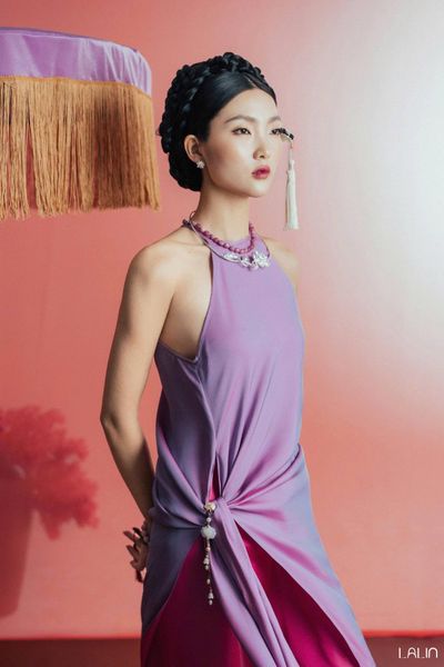  Áo Lụa Cổ Yếm Ngự Hiên 