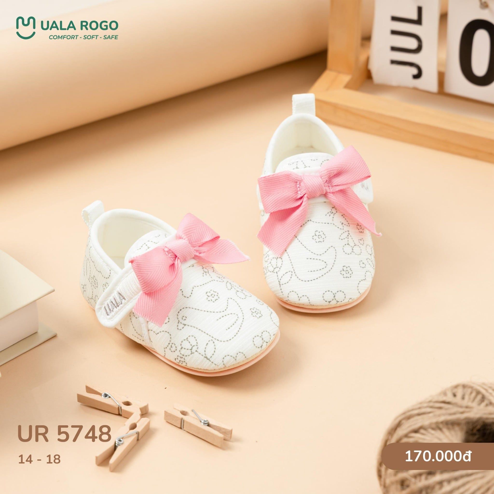  Giày Sơ Sinh Cho Bé UR 5748 