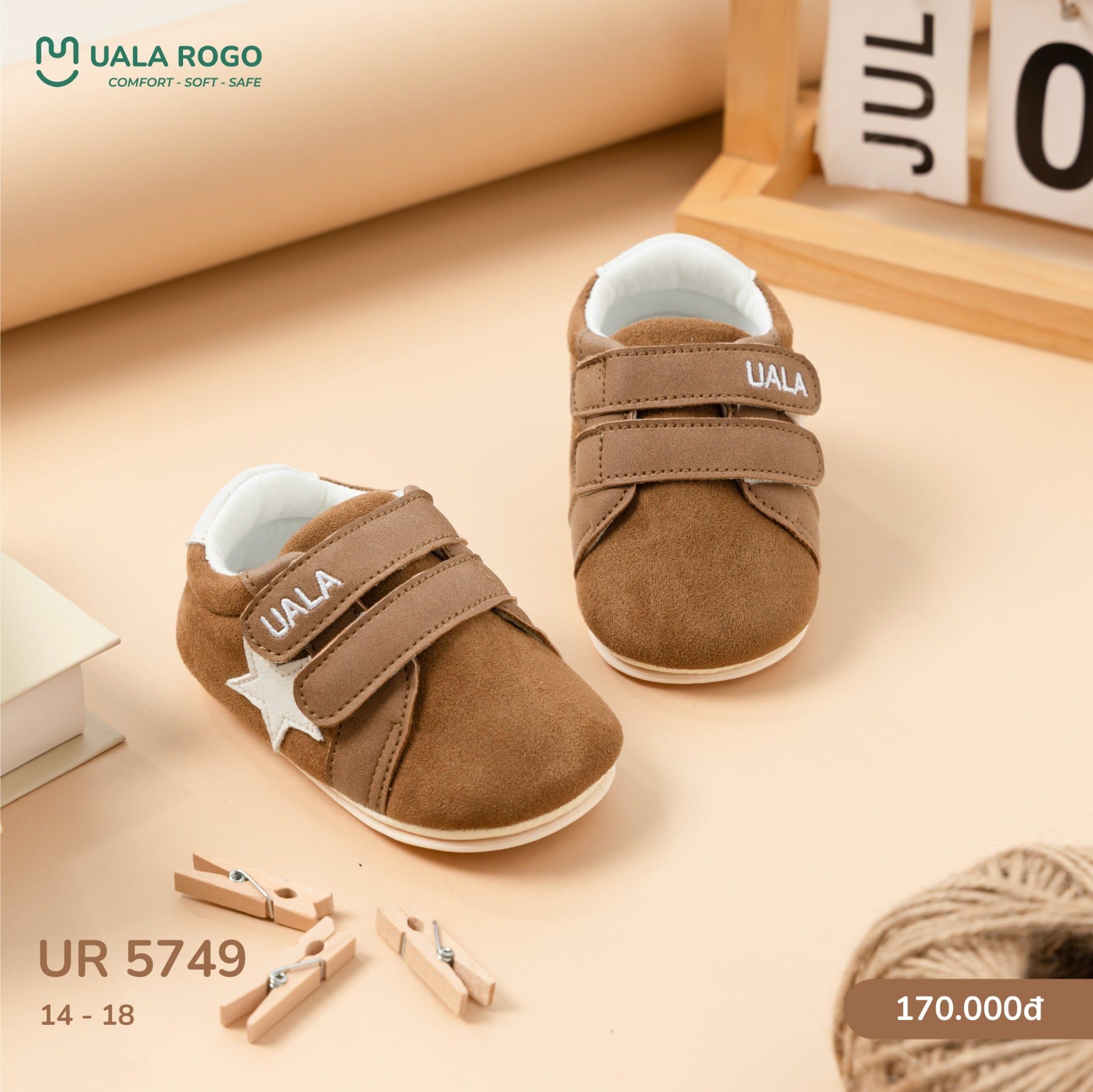  Giày Sơ Sinh Cho Bé UR 5749 