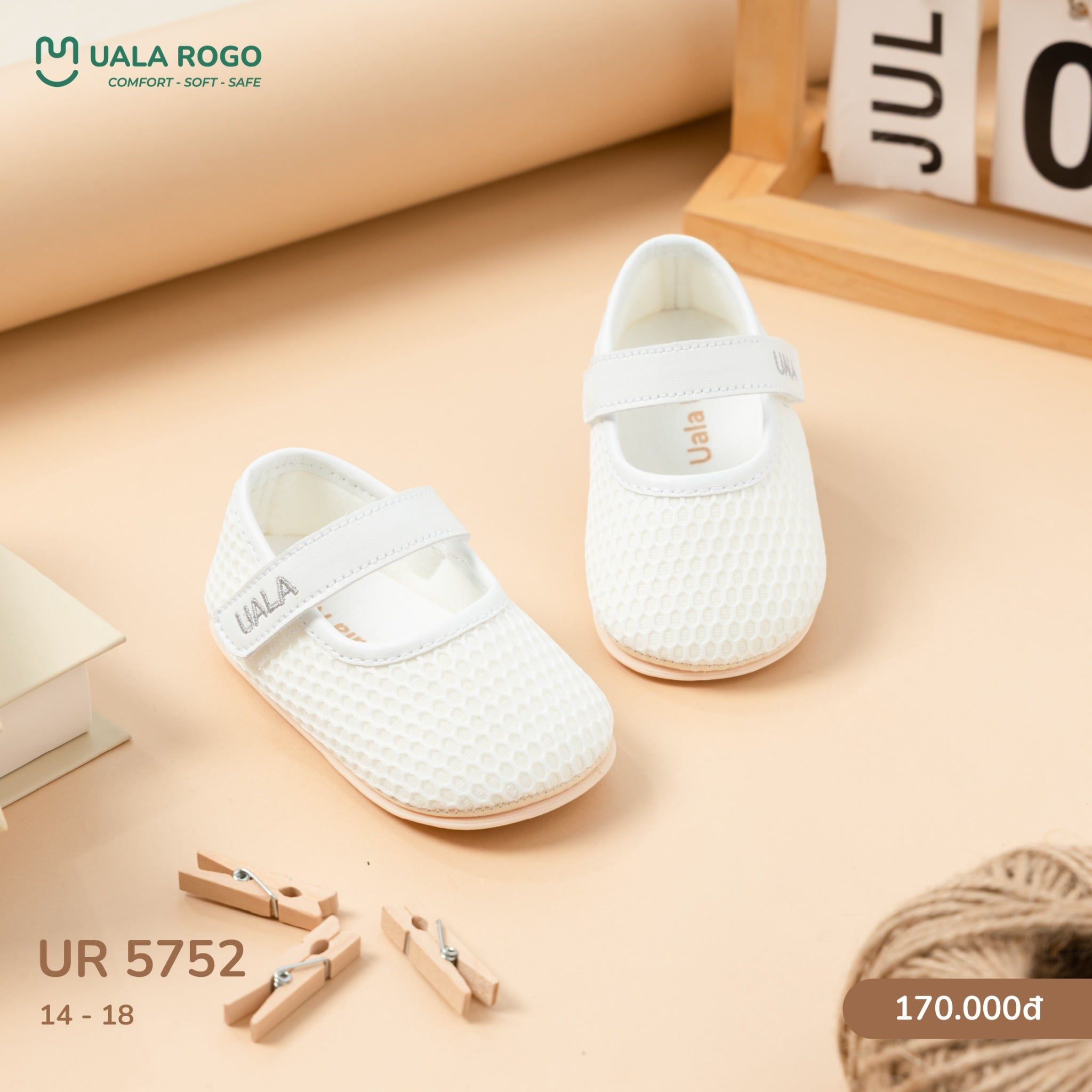  Giày Sơ Sinh Cho Bé UR 5752 