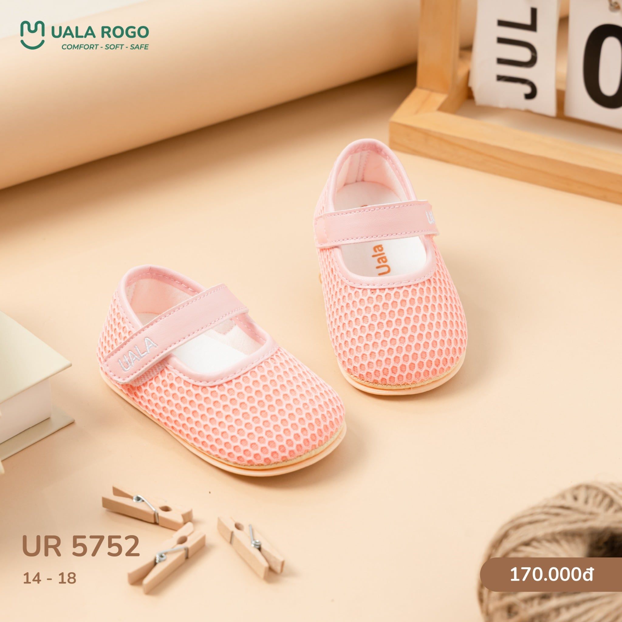 Giày Sơ Sinh Cho Bé UR 5752 