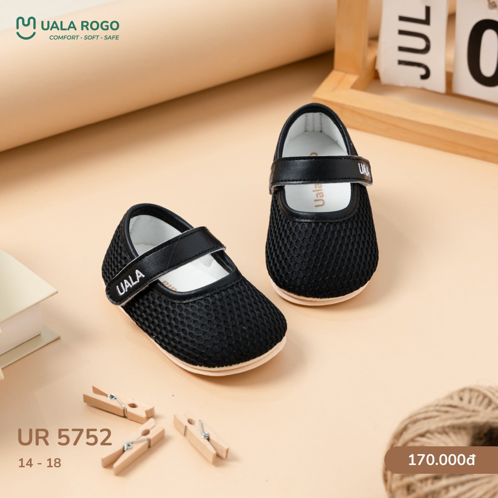  Giày Sơ Sinh Cho Bé UR 5752 