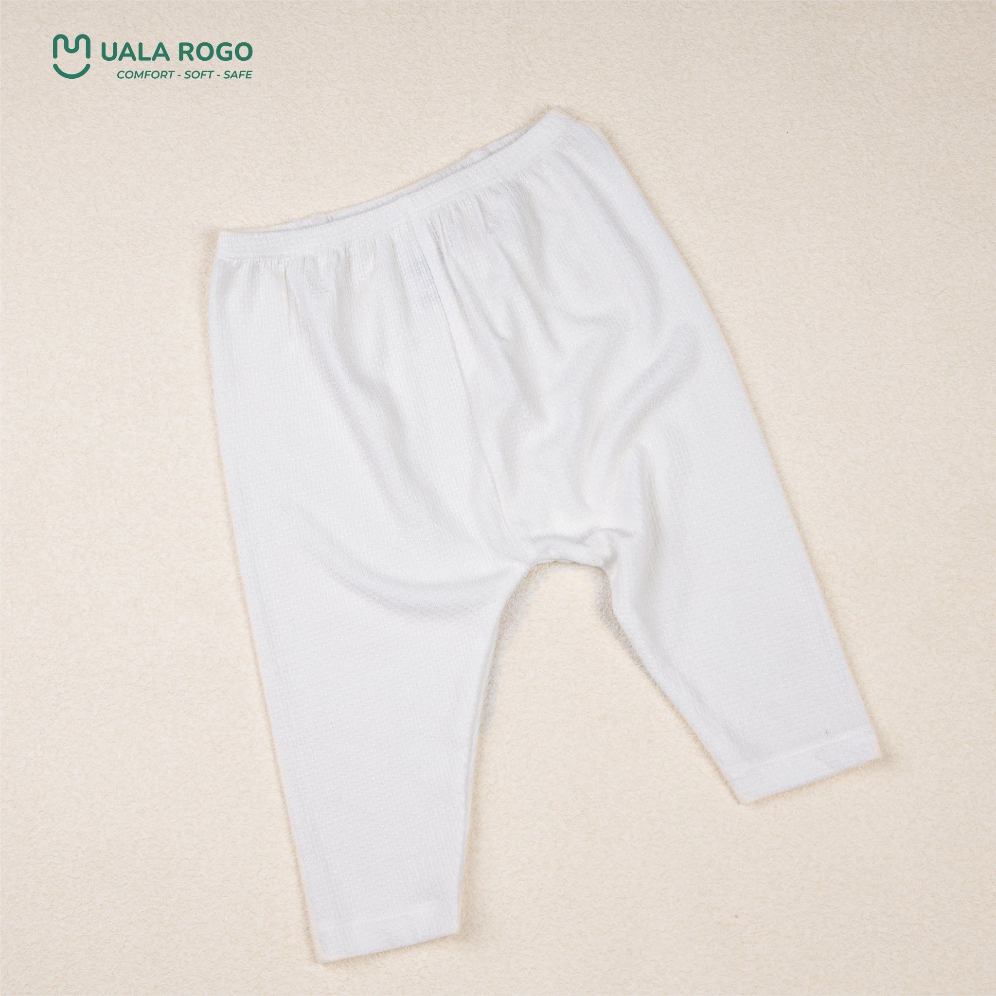  Bộ Sơ Sinh cài chéo bé gái Adorable in white UR 735 
