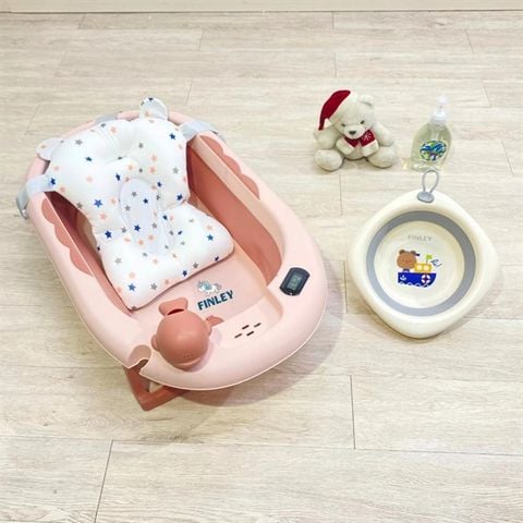 Thau tắm gấp gọn Finley Kori Cá Voi kèm phao, nhiệt kế (Màu hồng)