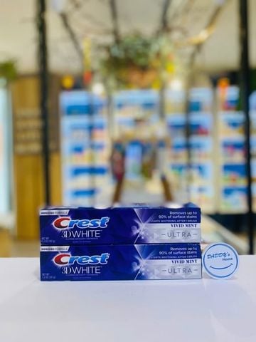 Kem đánh răng Crest 3D White Vivid Mint Ultra - NĐ (147g)