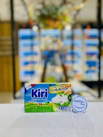 Phô mai viên Kiri Creamy Herb & Garlic - Nhật (18g x 6 miếng)