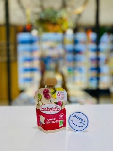 Trái cây nghiền hữu cơ Babybio vị táo, mâm xôi 6th (90g)