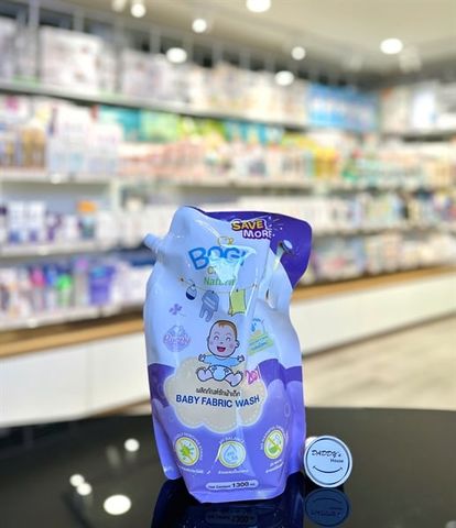 Túi giặt xả Bogicare hương thuần khiết - Màu tím (1300ml)