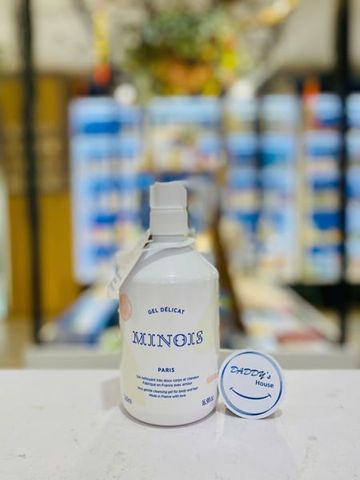 Gel tắm dịu nhẹ Minois - Pháp (500ml)