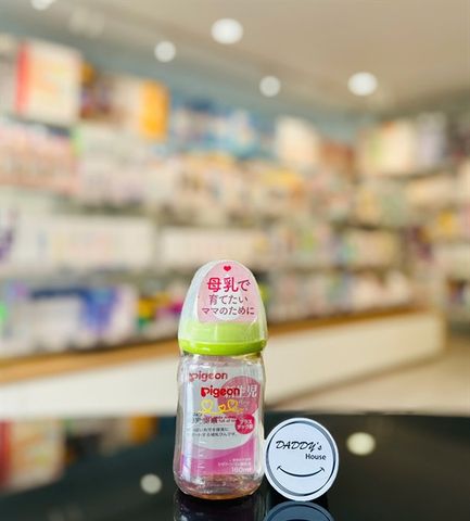Bình sữa Pigeon nhựa - xanh lá - NĐ (160ml)