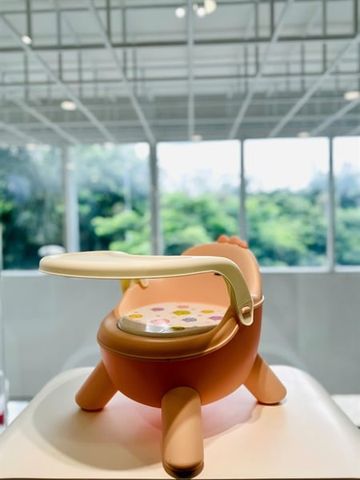 Ghế tập ngồi ăn dặm Finley (Màu hồng)