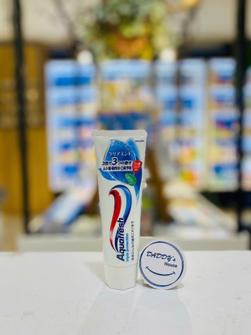 Kem đánh răng Aquafresh hương bạc hà (140g)