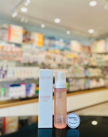 Bọt vệ sinh phụ nữ Ladycare Classic (190ml)