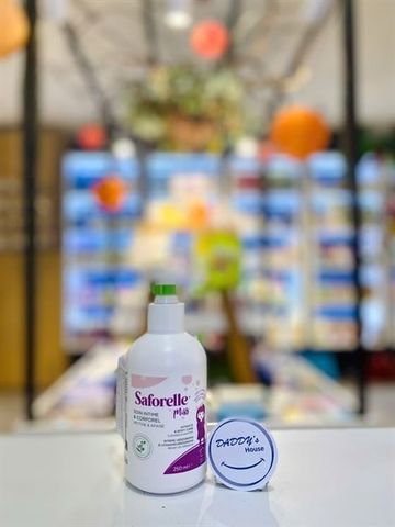 Dung dịch vệ sinh Saforelle Miss Soin bé gái - 2 tuổi - NĐ (250ml)