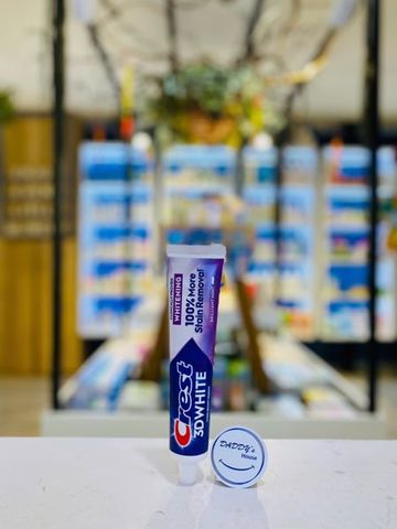 Kem đánh răng Crest 3D White Clinically Proven Whitening Brilliant Mint - NĐ (147g)