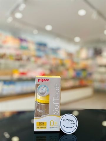 Bình sữa Pigeon WN3 nhựa PPSU Howapipi vàng (160ml)