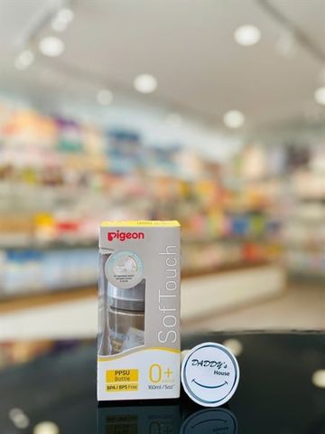 Bình sữa Pigeon WN3 nhựa PPSU Howapipi xám (160ml)