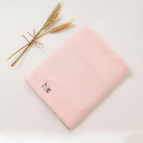 Khăn tắm Bamboo Bylil Little Love (Họa tiết hồng)