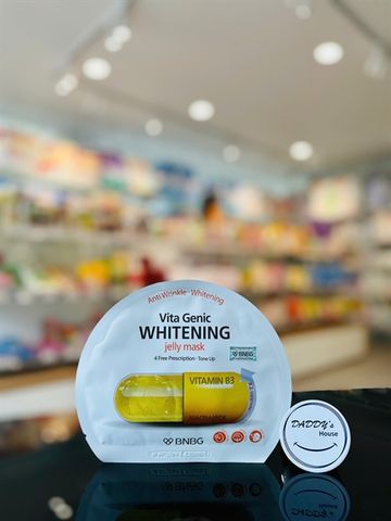 Mặt nạ dưỡng trắng da Vita Genic Whitening BNBG (1 miếng)