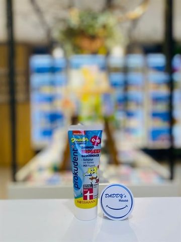 Kem đánh răng Prokudent vị dâu (75ml)