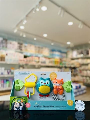 Đồ chơi treo xe đẩy có nhạc Musical Travel Bar Activity Infantino (NB)