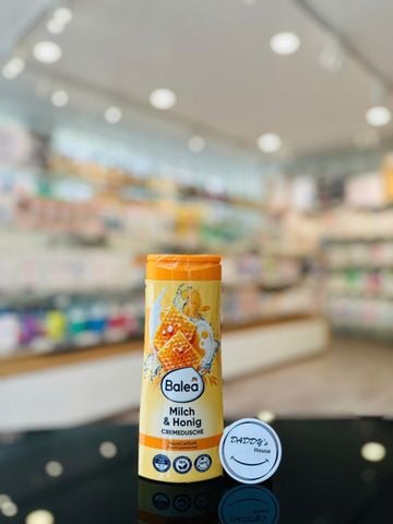 Sữa tắm dưỡng da Balea - Hương sữa & mật ong (300ml)